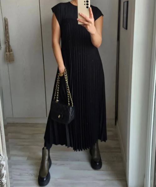 EasyWear™ Loose Fit Comfort Dress — Effortlessly Cute. All Day Long.